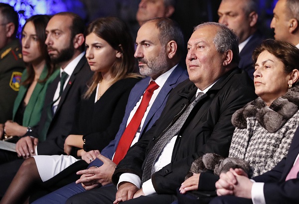 Էդ նույն ա, որ ասեն Մարիամի համար «Կալաշնիկով» ավտոմատներ են ձեռք բերվել․ Փաշինյանը՝ դստեր մեքենայի մասին