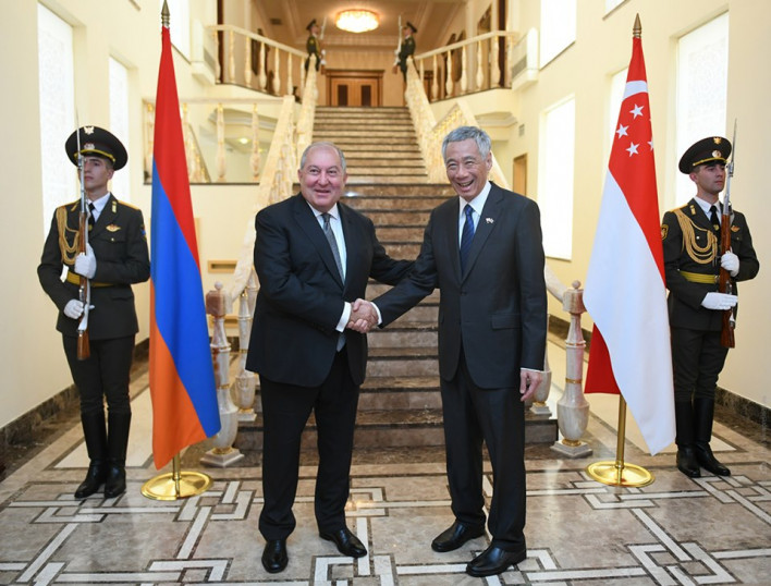 Սինգապուրի և ՀՀ-ի հարաբերություններն առաջ են շարժվում ճիշտ ուղղությամբ. Արմեն Սարգսյանը հյուրընկալել է Սինգապուրի վարչապետին