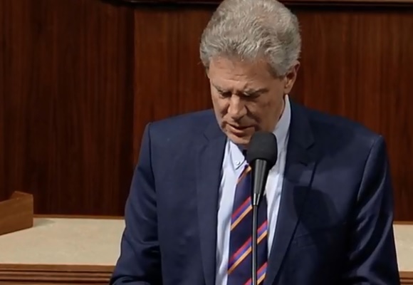 Ամերիկացի կոնգրեսականը ելույթ ունեցավ  ՀՀ դրոշի գույներով փողկապով