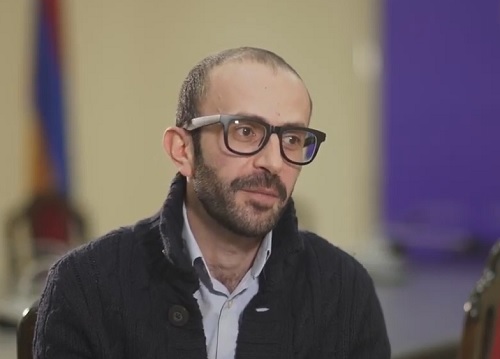 Էդգար Տեր-Ավետիսյանը, Եվրոպայից վերադառնալով Հայաստան, աշխատանքի է անցել  ԲՏԱՆ-ում