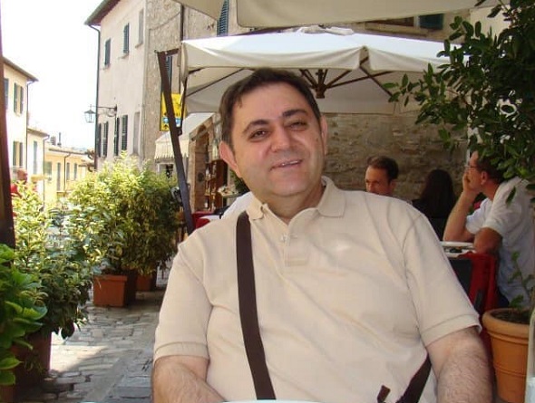 Իտալիայում մահացել է կորոնավիրուսով վարակված հայազգի բժիշկ Ղեւոնդ Մուրադյանը. «Եռագույն»