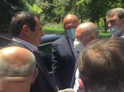 ԱԱԾ աշխատակիցները Ծառուկյանին ուզում էին բերման ենթարկել ԱԺ բակից