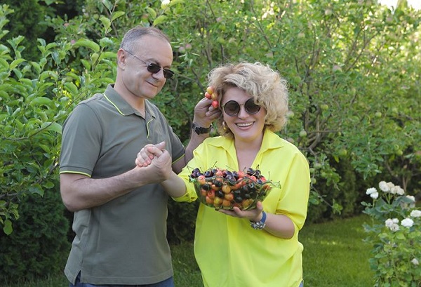 «Ծնունդդ շնորհավո՛ր, սիրելի Սեյրան». ՊՆ նախկին նախարարը նշում է իր 58-ամյակը