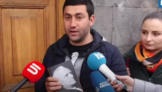 «Նեմեսիս»-ի մասին գիրք են նվիրել իմքայլականներին՝ ներկայացնելով դավաճանության հետևանքները