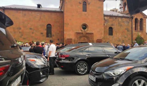 Բեգլարյանը եկել էր եղբոր հուղարկավորությանը մասնակցելու