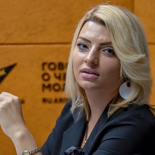 Համացանցը ծաղրում է նորանշանակ փոխնարարի աշխատանքային հմտությունները. ըստ լուրերի՝ ակտիվ տիկտոկեր է