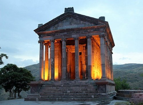 Գառնիում կայացած հարսանիքի հետքերով