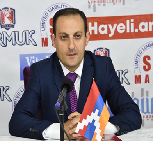 Ի՞նչ ես ուզում, Նիկո՛լ․.. 