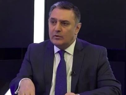 Նիկոլ Փաշինյանն աշխատանքից ազատել է Հրաչյա Թաշչյանին