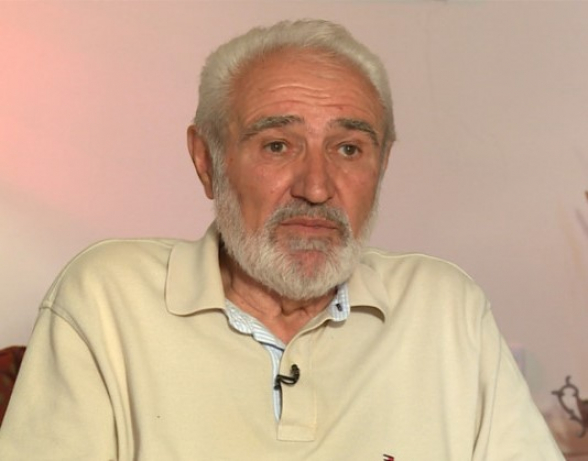 Մահացել է բանաստեղծ Ռազմիկ Դավոյանը