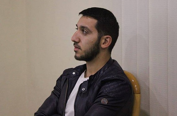 Փաշինյանին «դավաճան» անվանելու համար ձերբակալված, ապա ազատ արձակված երիտասարդին գործատուն ազատել է աշխատանքից