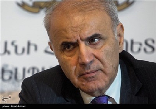 Հետաքրքիր է՝ ինչի՞ է Նիկոլն իր ծոցում պահում Արտաշես Թումանյանին