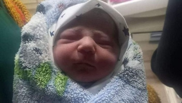 Ստեփանակերտի նկուղներից մեկում երեխա է ծնվել. Արցախն ապրել է ու ապրելու  է