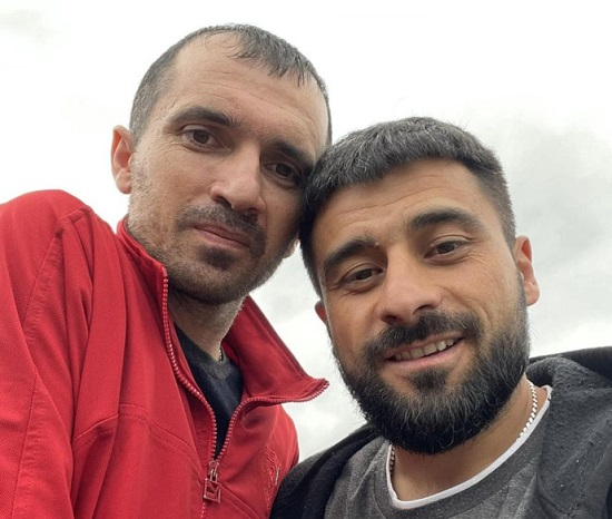 «Հակարի կամրջի հերթի մեջ երեխա ա ծնվել: Այ էս տղեն ա հայրը»