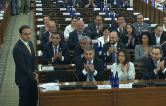 Տիգրան Ավինյանն ընտրվեց Երևանի քաղաքապետ