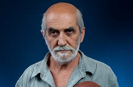 Թերի կրթությամբ հիստերի՛կ, դու երկիր ղեկավարող մա՞րդ ես․․. Գուրգեն Խանջյան