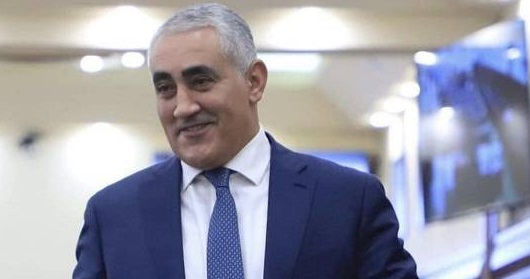 Չախոյանին ծեծի ենթարկած ՔՊ-ական թաղապետը աղմկոտ քրեական գործով է անցել. մանրամասներ