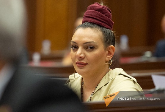 Իմ կենսագրության հետևում սեր է թաքնված. բարձրագույն կրթություն չունեցող ՔՊ-ական