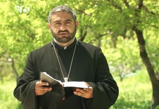 Փորձել են բերման ենթարկել Տեր Փառեն քահանա Առաքելյանին