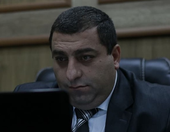 Սիրված դերասան և հանդիսավար Աղասի Հունանյանը ևս միացել է Վարդան Ղուկասյանի առաջարկած ֆլեշմոբին