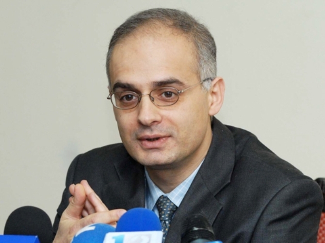 ՍԴ-ն պաշտպանում է իրեն նշանակած հանցագործ կլանի շահերը. Լևոն Զուրաբյան