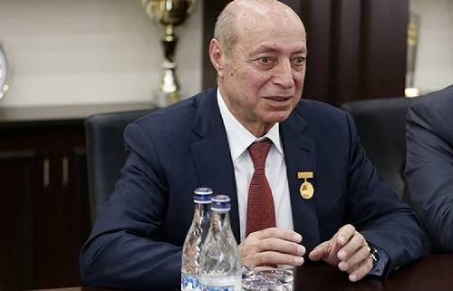 Մահացել է «Արարատ 73»-ի ֆուտբոլիստ Սուրեն Մարտիրոսյանը