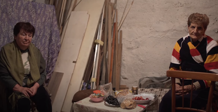 Մենք փախչելու տեղ չունենք, պետք ա դիմադրենք, մեկ ա հաղթելու ենք. տեսանյութ՝ ապաստարանից