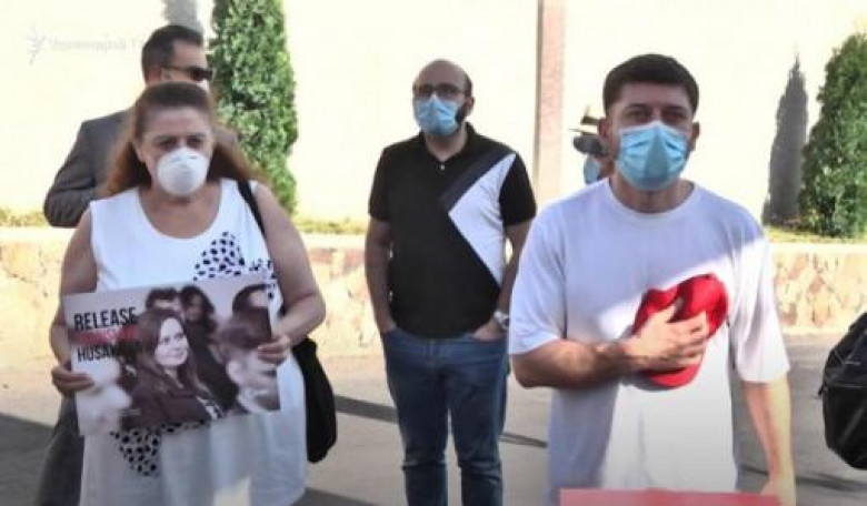 «Սասնա ծռեր»-ի աջակիցների բողոքի ակցիան՝ «Ազատություն ապստամբներին» կոչերով