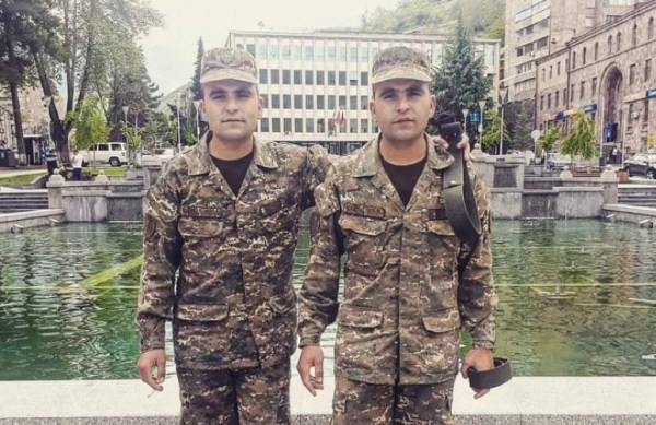 Արցախում զոհվել են Վահե և Էդգար երկվորյակ եղբայրները