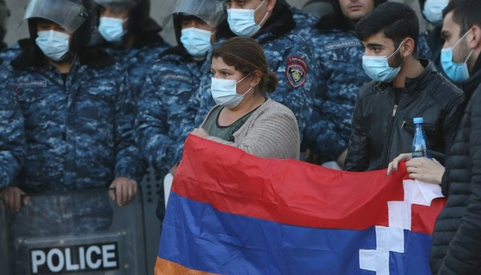 Ընդդիմադիր կուսակցությունների հավաք-երթը՝ Մատենադարանից․ ՈՒՂԻՂ ՄԻԱՑՈՒՄ