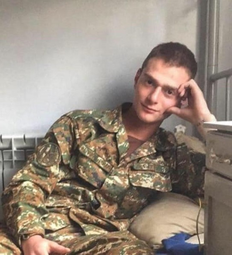 Հայկս  սեփական կյանքով փրկել է ընկերոջ կյանքը. նրա վերջին գրառումն էր՝ «կմեռնեմ հանուն ձեզ». Հայկ Սահակյանի մորեղբայր