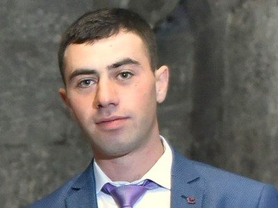 Իր զինվորների հետ ծուղակն էր ընկել, ճեղքել էր շրջափակումը, փրկել տղաներին. կապիտանի հայրը՝ որդու սխրանքի մասին