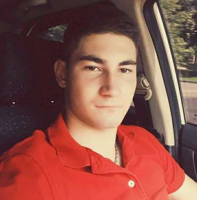 Կամավոր Վլադ Ավետիսյանը վիրավորվելուց հետո էլ պայքարել է մինչև վերջ. նա Ապրիլյանի մասնակից էր