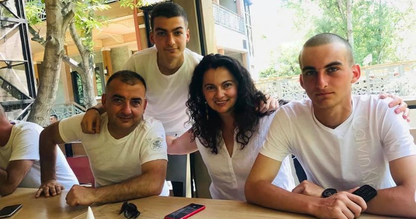 Չպատկերացնելով` ինչ դավաճան կառավարություն ունենք, մեր լույս տղերքին ուղարկեցինք բանակ. Էրիկս այևս չի վերադառնա